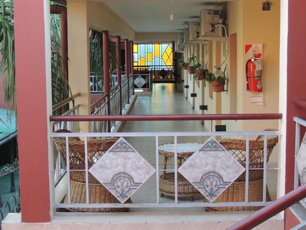 La Pergola Hotel Tucuman San Miguel de Tucuman Bagian luar foto