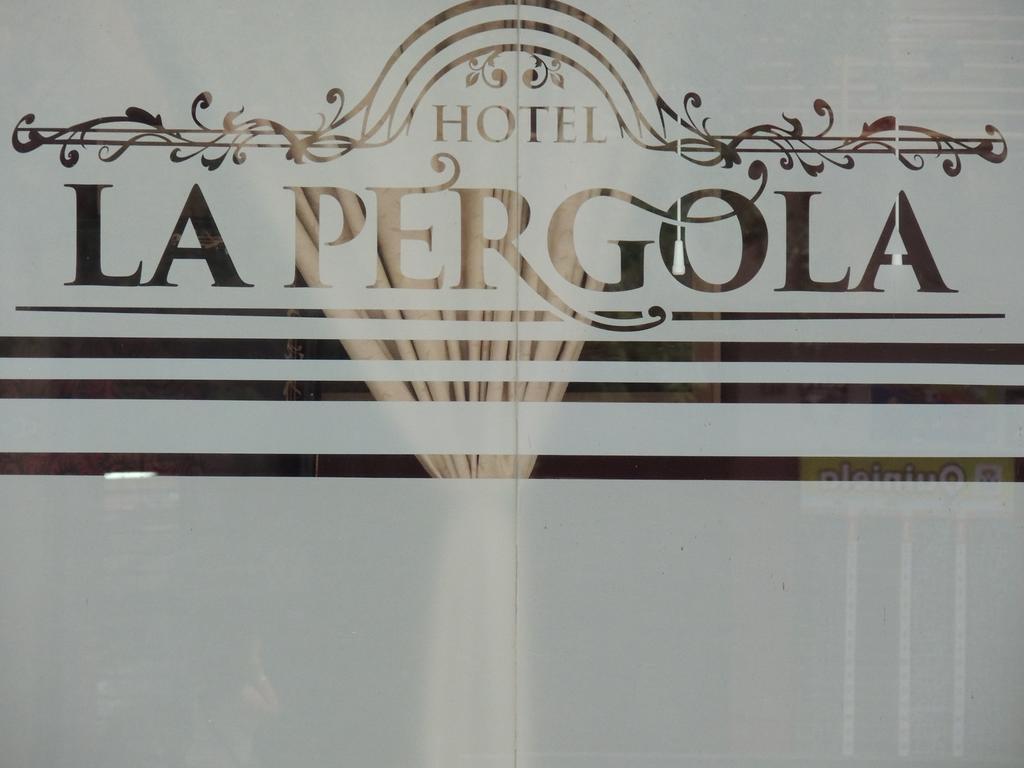 La Pergola Hotel Tucuman San Miguel de Tucuman Bagian luar foto